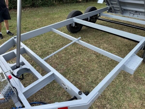 U-DUMP Low Profile Dump Trailer | 83″X14’X48″ | Telescopic | 831414T-48-LP - Image 6